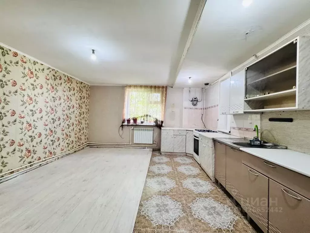 Таунхаус в Башкортостан, Миякинский сельсовет, с. Киргиз-Мияки ул. ... - Фото 1