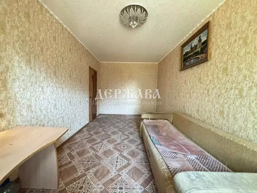 2-к кв. Белгородская область, Старый Оскол Макаренко мкр, 34 (52.6 м) - Фото 1