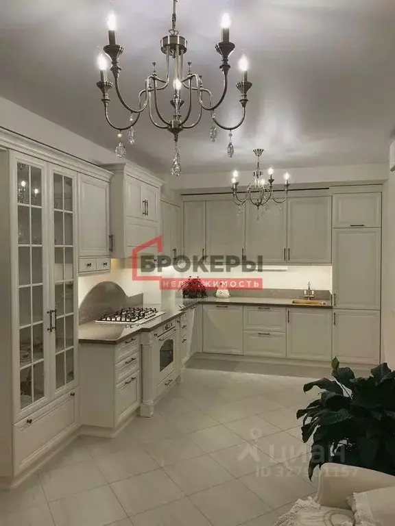 3-к кв. Севастополь ул. Адмирала Фадеева, 46Бк2 (71.0 м) - Фото 1