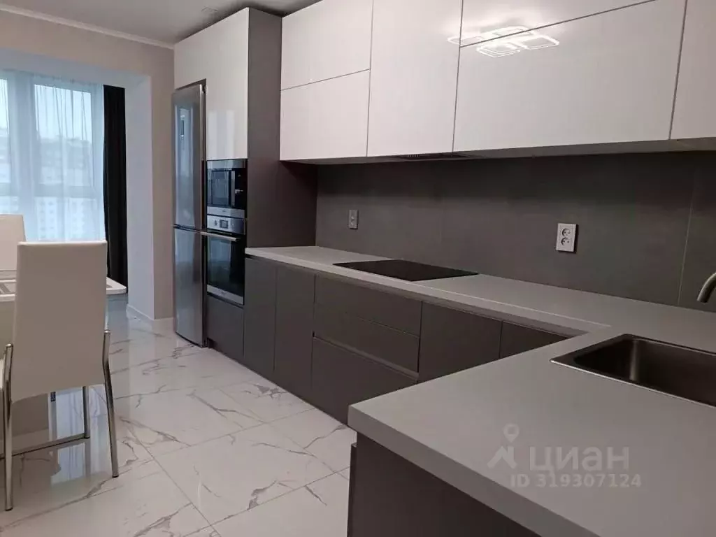 2-к кв. Брянская область, Брянск ул. Евдокимова, 5 (59.7 м) - Фото 1