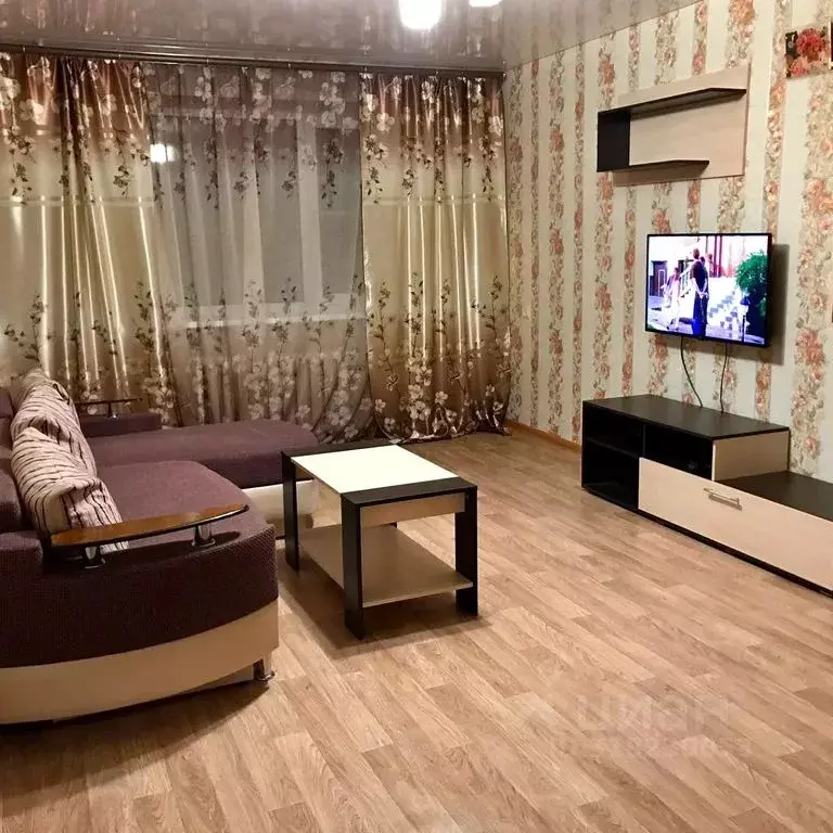 3-к кв. Саратовская область, Балашов ул. Романова, 17А (65.0 м) - Фото 0