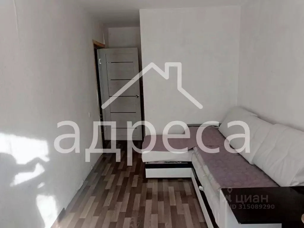 4-к кв. Самарская область, Самара ул. Георгия Димитрова, 11 (75.0 м) - Фото 0