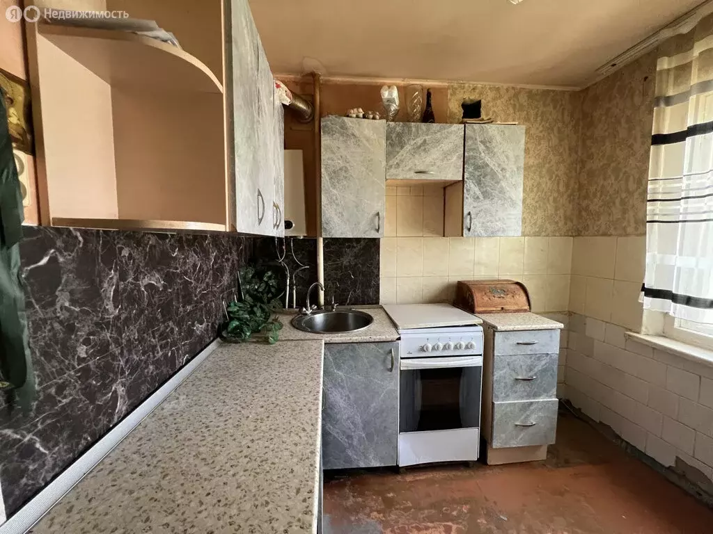 2-комнатная квартира: посёлок городского типа Белые Берега, улица ... - Фото 1