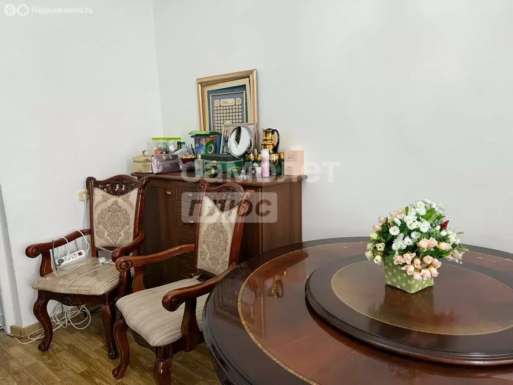 2-комнатная квартира: Грозный, улица Ризвана Исаевича Гайдабаева, 31 ... - Фото 1