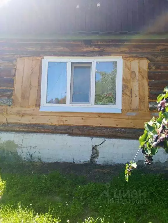 Дом в Хакасия, Майна рп ул. Буровая (25 м) - Фото 1