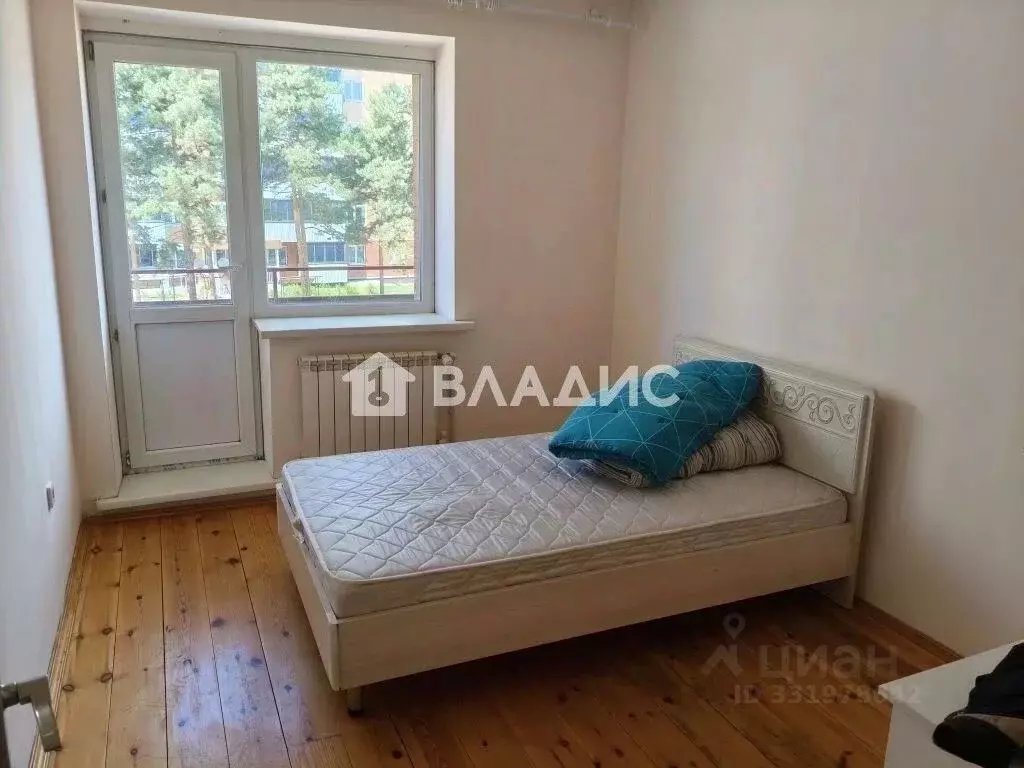 2-к кв. Бурятия, Улан-Удэ ул. Имени Д.Ц. Дашиева, 1 (53.0 м) - Фото 2