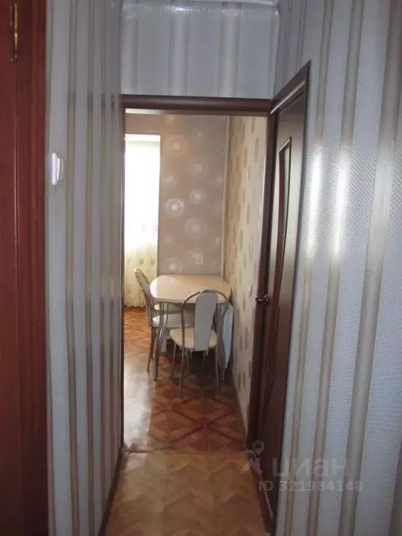 2-к кв. Астраханская область, Астрахань ул. Генерала Епишева, 34 (45.0 ... - Фото 2