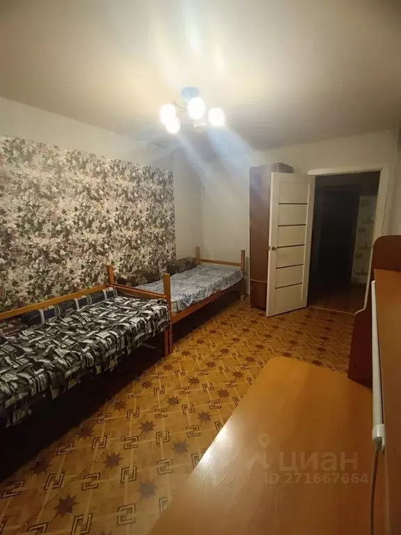 2-к кв. Кемеровская область, Прокопьевск Кустарная ул., 33 (50.0 м) - Фото 1