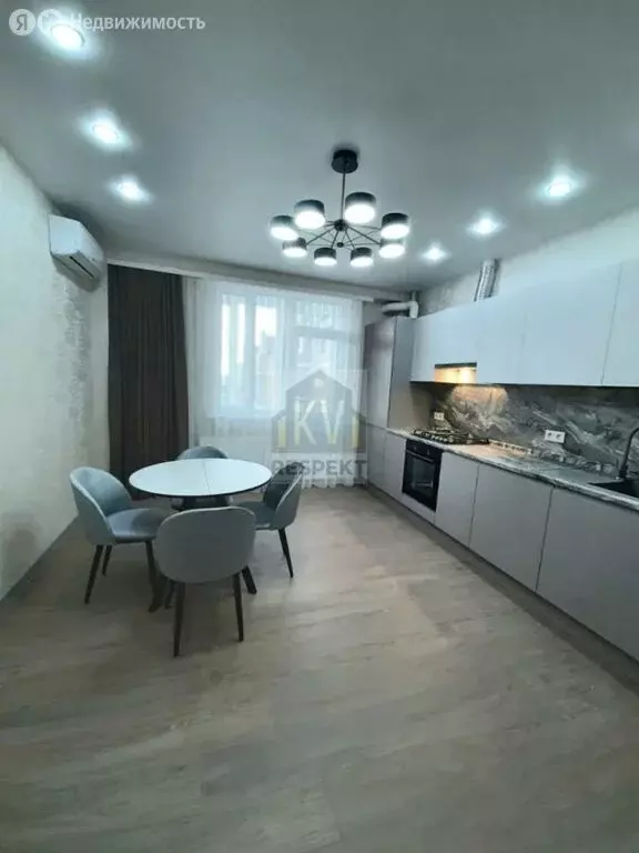3-комнатная квартира: Пятигорск, пер. Березовый (111.7 м) - Фото 1