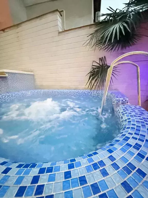 Дом в Краснодарский край, Сочи Новый Сочи мкр, ул. Политехническая, 8 ... - Фото 2