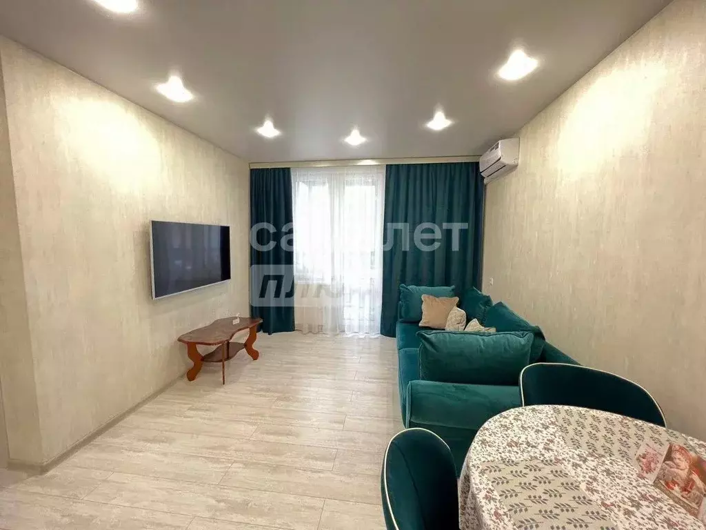 1-к кв. Тюменская область, Тюмень Профсоюзная ул., 63к1 (47.8 м) - Фото 2