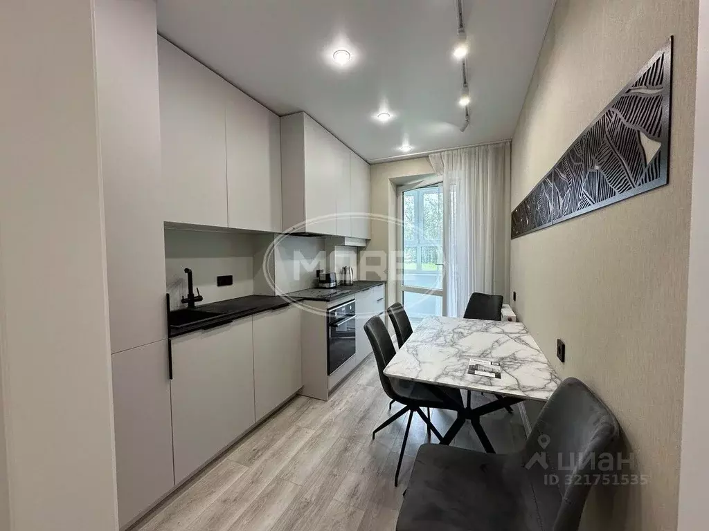 2-к кв. Калининградская область, Зеленоградск ул. Тургенева, 16Ак2 ... - Фото 1