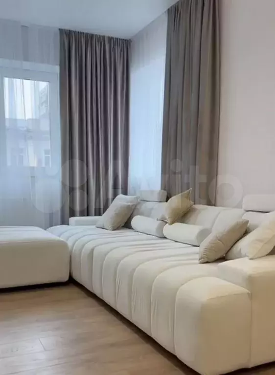 2-к. квартира, 55 м, 3/25 эт. - Фото 0