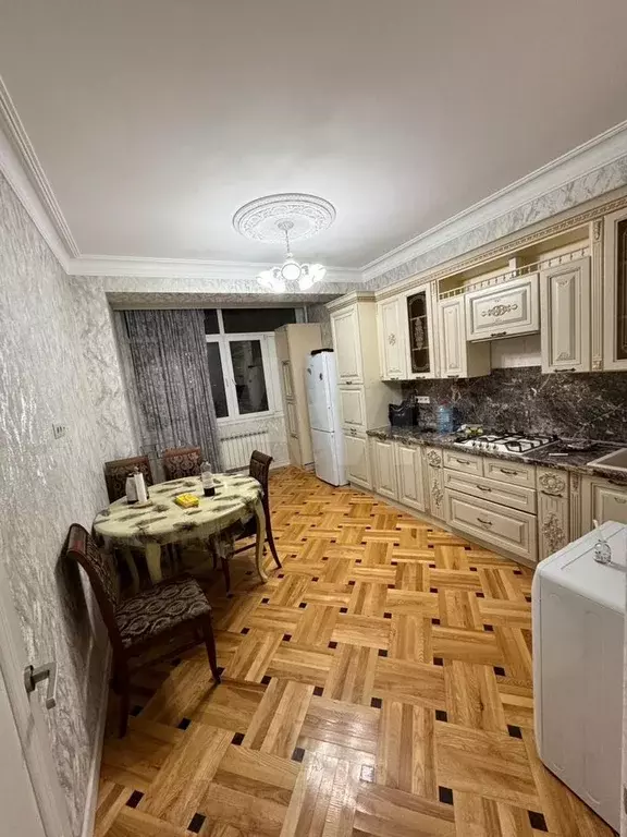 2-к. квартира, 74 м, 3/14 эт. - Фото 0