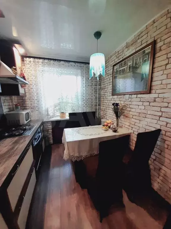 3-к. квартира, 60 м, 4/5 эт. - Фото 0
