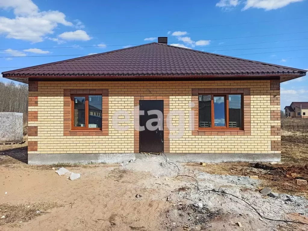 Дом в Башкортостан, Уфа городской округ, д. Елкибаево  (100 м) - Фото 0