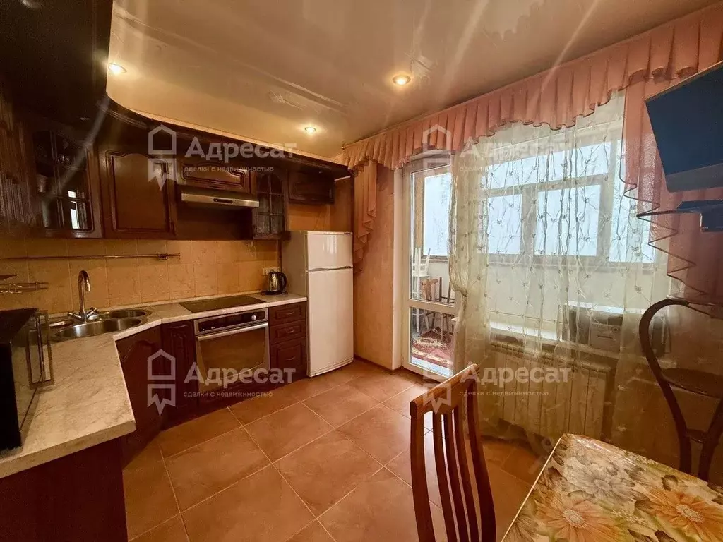 1-к кв. Волгоградская область, Волгоград ул. Хользунова, 18/3 (39.2 м) - Фото 0