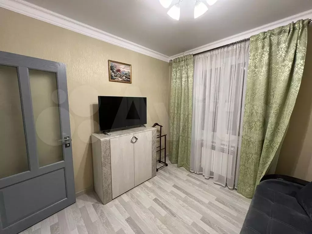 3-к. квартира, 60 м, 3/5 эт. - Фото 0