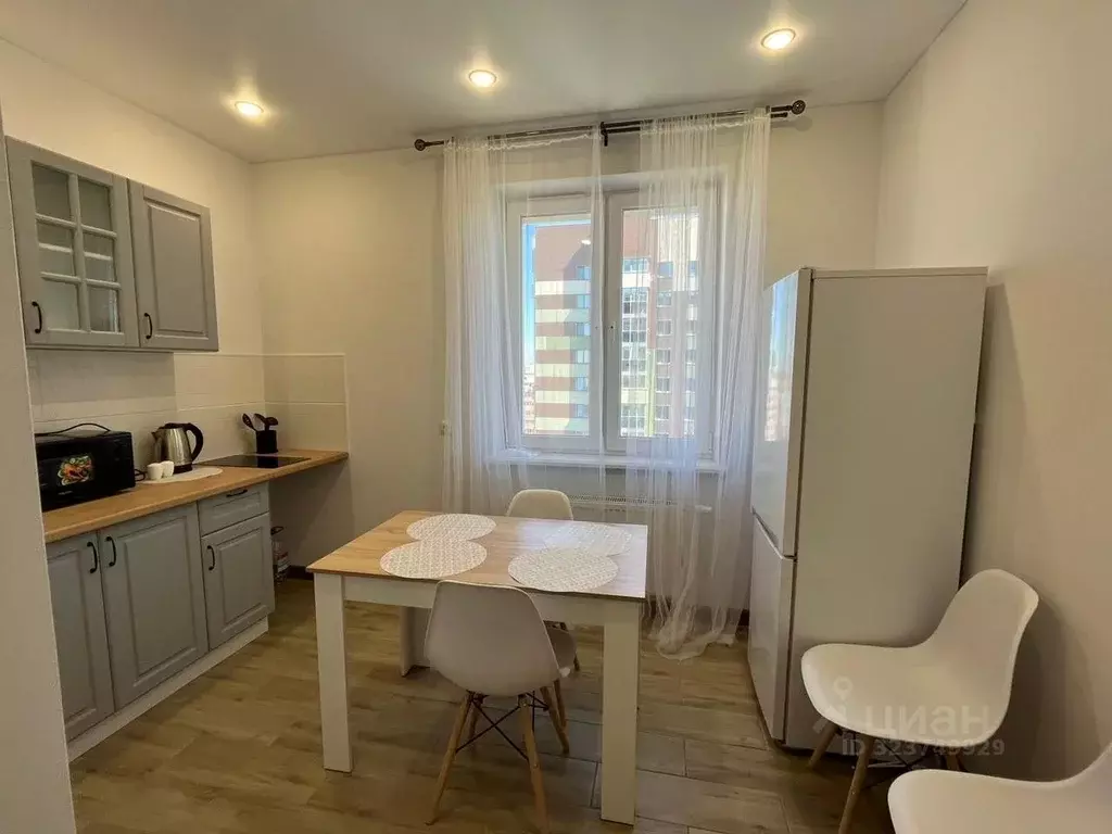 2-к кв. Татарстан, Казань ул. Вишневского, 59Ак3 (42.0 м) - Фото 1