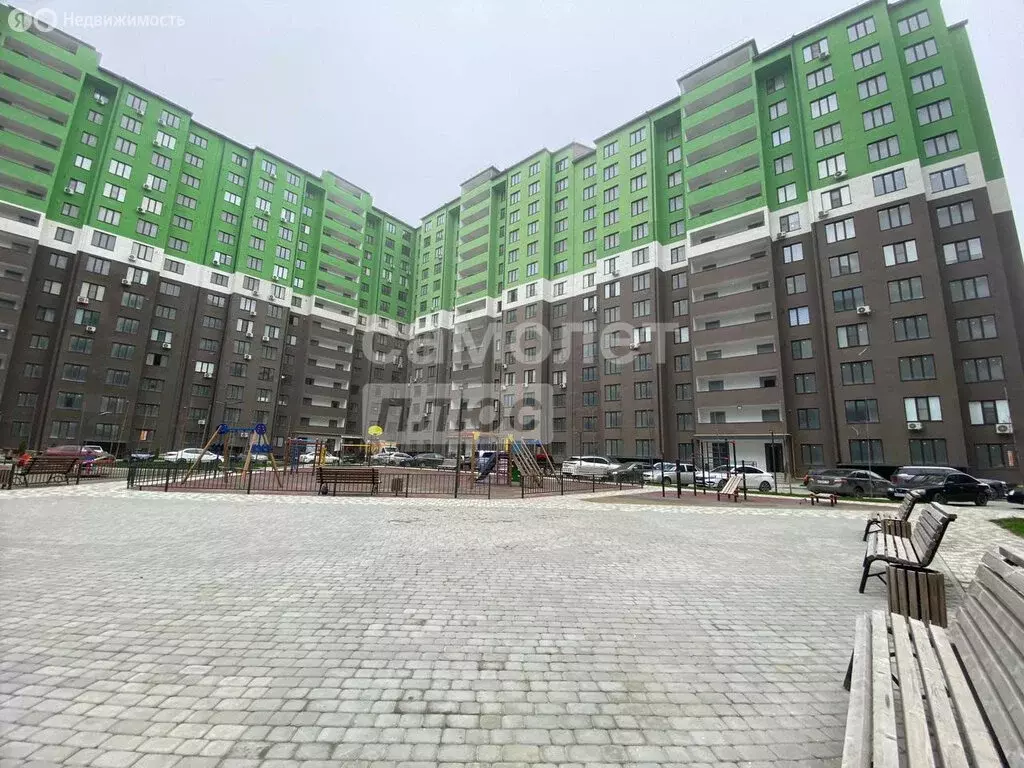 3-комнатная квартира: Каспийск, Каспийское шоссе, 17В (93.5 м) - Фото 2