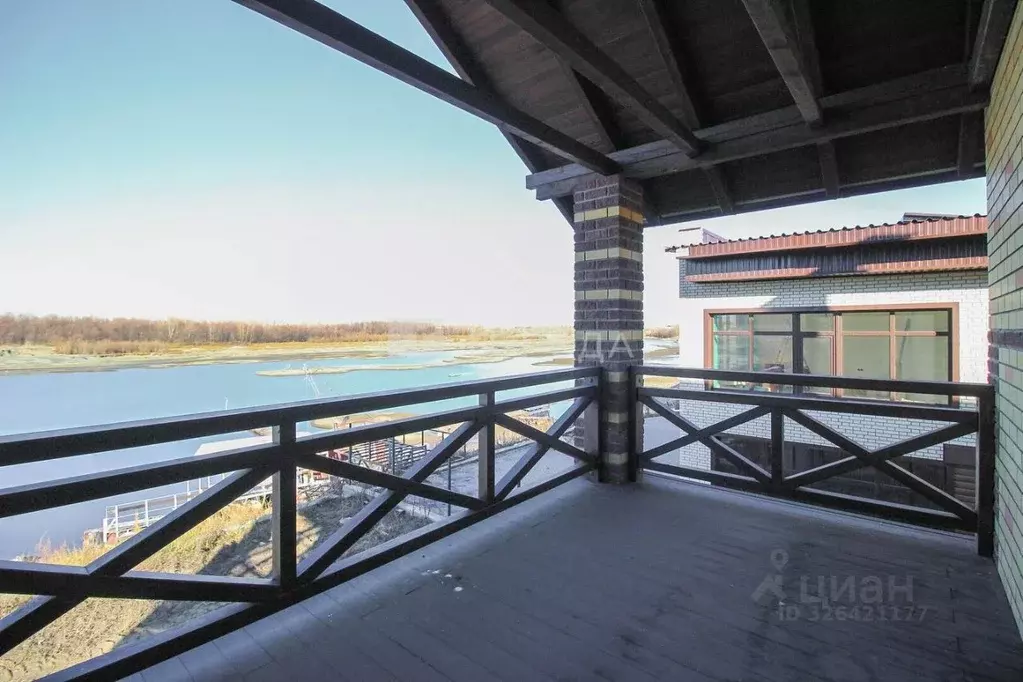 Дом в Алтайский край, Барнаул Правобережный тракт, 18А (256 м) - Фото 2