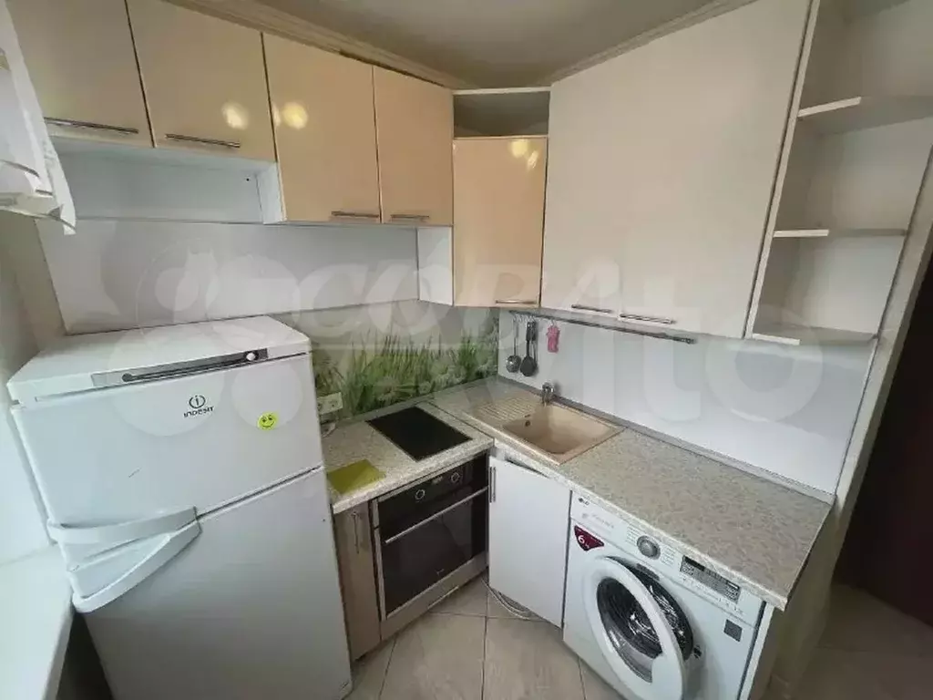 2-к. квартира, 42 м, 5/5 эт. - Фото 1