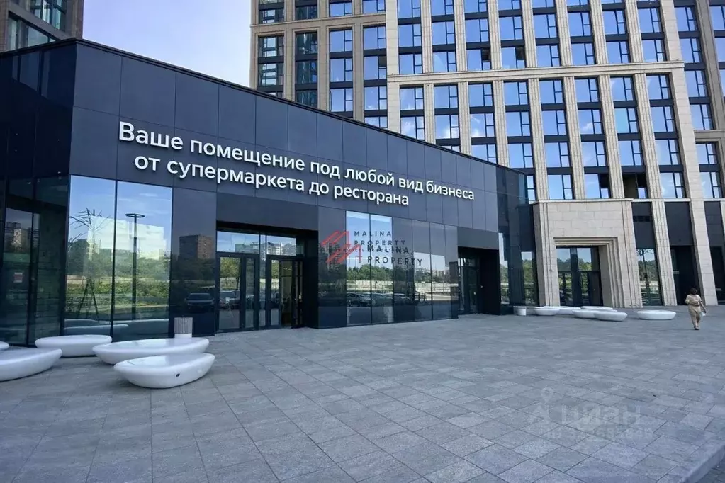 Торговая площадь в Москва просп. Генерала Дорохова, вл1к1 (408 м) - Фото 0