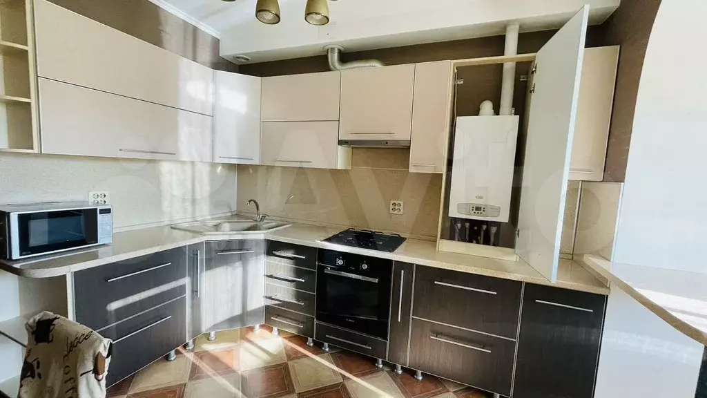 1-к. квартира, 45 м, 3/3 эт. - Фото 0
