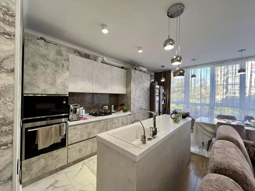 3-к кв. Ростовская область, Аксай ул. Маяковского, 11к2 (94.0 м) - Фото 0