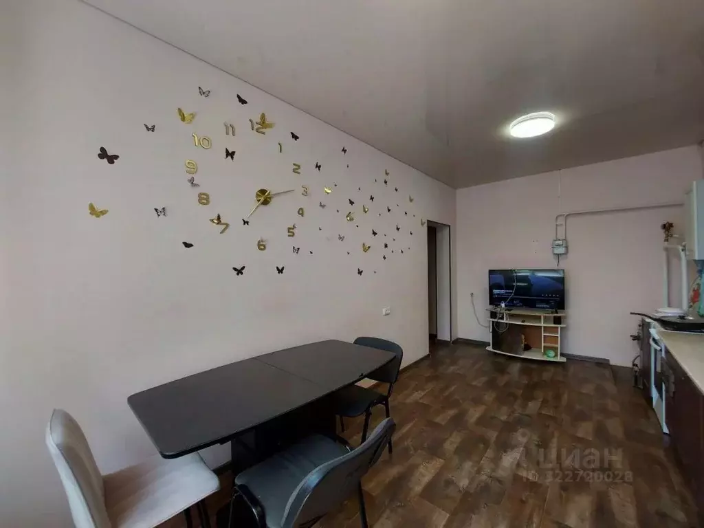 Дом в Крым, Джанкойский район, Чайкинское с/пос, с. Чайкино ул. ... - Фото 2