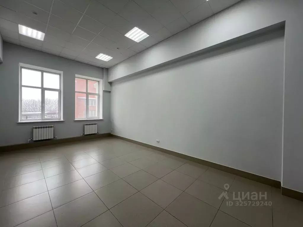 Офис в Татарстан, Казань ул. Мазита Гафури, 50к5 (33 м) - Фото 2