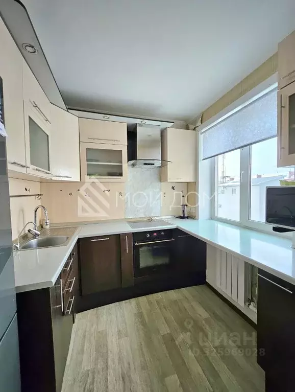 3-к кв. Сахалинская область, Южно-Сахалинск 8-й мкр, бул. Имени Ф.С. ... - Фото 1