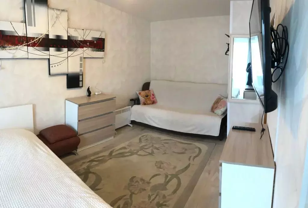 Студия Приморский край, Дальнегорск ул. 8 Марта, 5 (30.0 м) - Фото 1