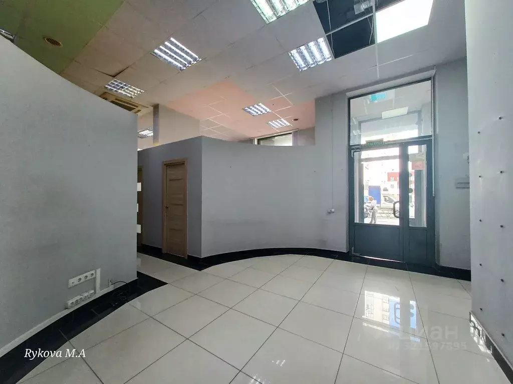 Помещение свободного назначения в Свердловская область, Екатеринбург ... - Фото 1