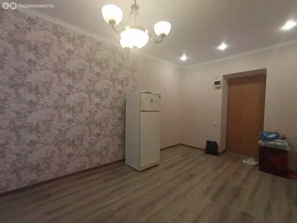 1к в -комнатной квартире ( м) - Фото 0