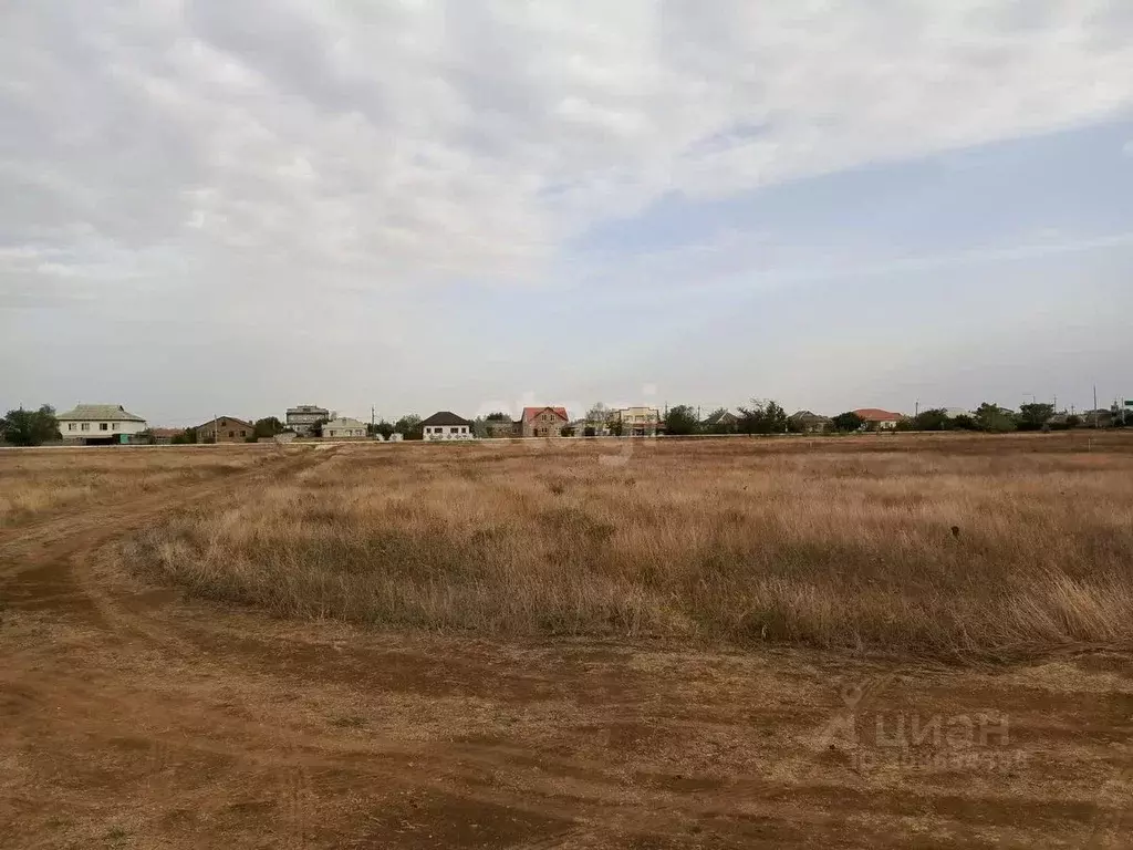 Участок в Крым, Сакский район, с. Лесновка ул. Садовая (6.0 сот.) - Фото 1