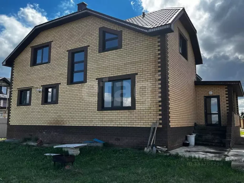Дом в Татарстан, Мензелинск Социалистическая ул., 214Г (207 м) - Фото 1
