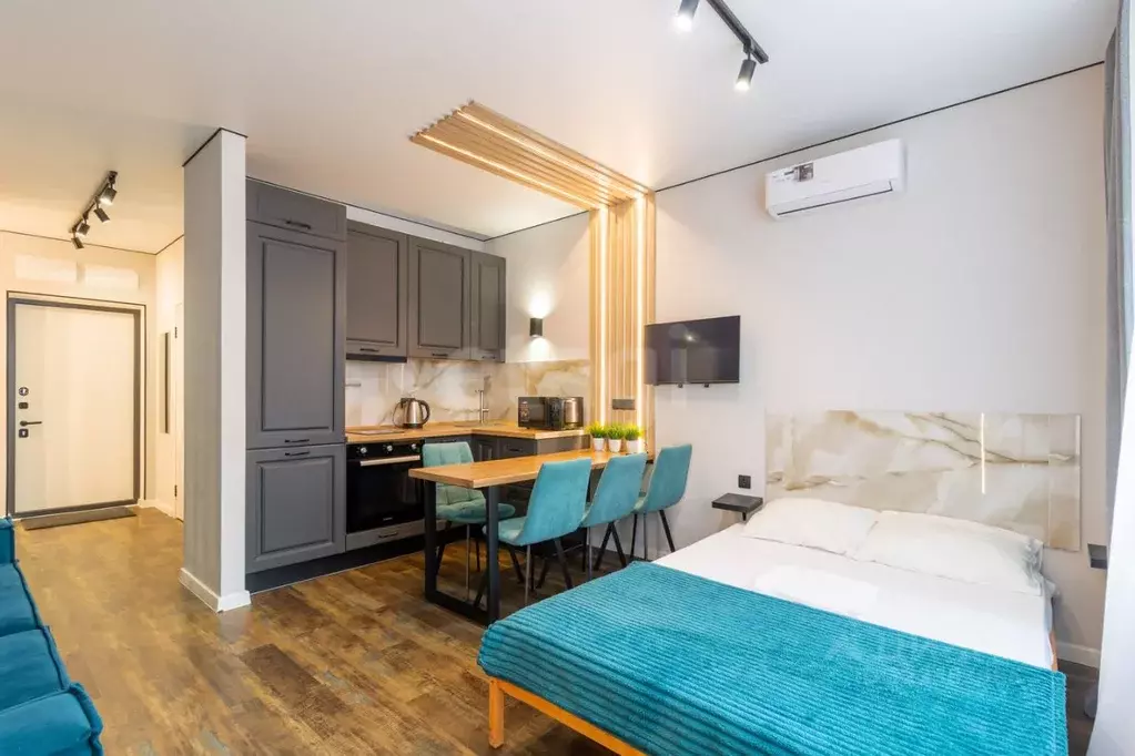 Студия Тюменская область, Тюмень ул. Новоселов, 105 (27.6 м) - Фото 1