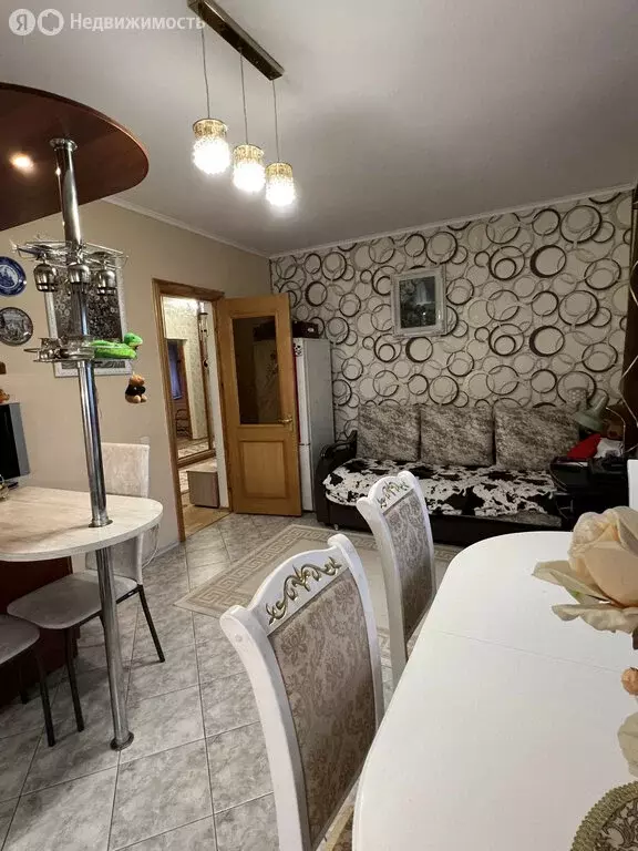 2-комнатная квартира: Курган, улица Климова, 52 (76.1 м) - Фото 1