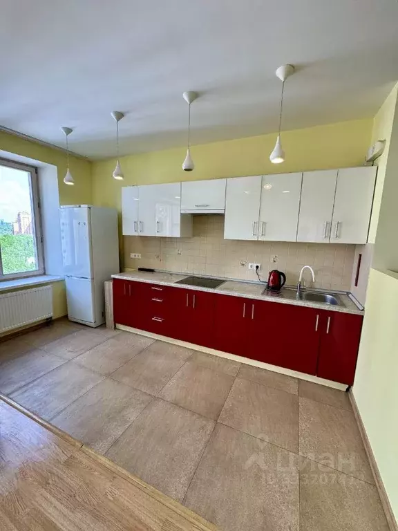 3-к кв. Москва пос. Коммунарка, ул. Фитаревская, 19 (50.0 м) - Фото 1