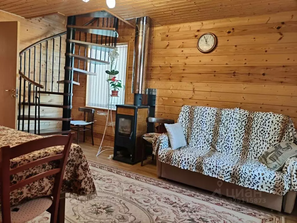 Коттедж в Ленинградская область, Ломоносовский район, Пениковское ... - Фото 1