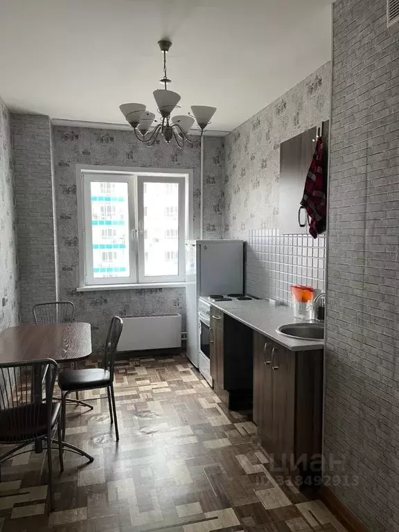 1-к кв. Красноярский край, Красноярск наб. Ярыгинская, 3 (34.0 м) - Фото 0
