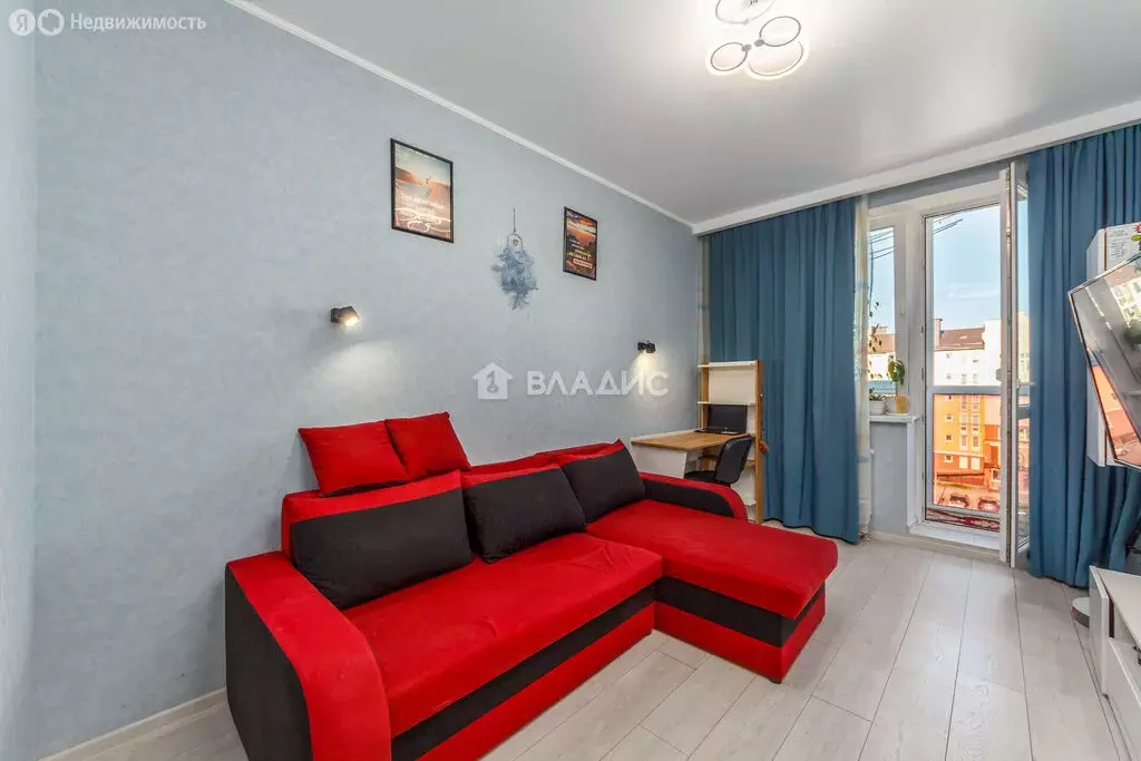 3-комнатная квартира: Гурьевск, Рижский бульвар, 7 (70 м) - Фото 1