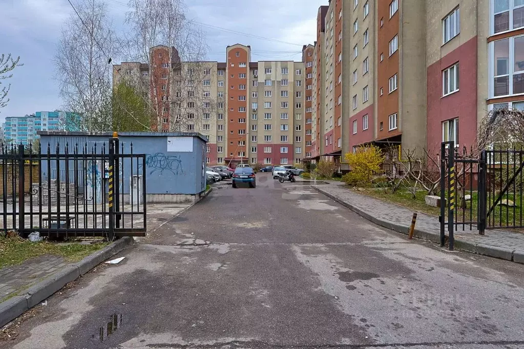 2-к кв. Калининградская область, Калининград ул. Генерала Толстикова, ... - Фото 2