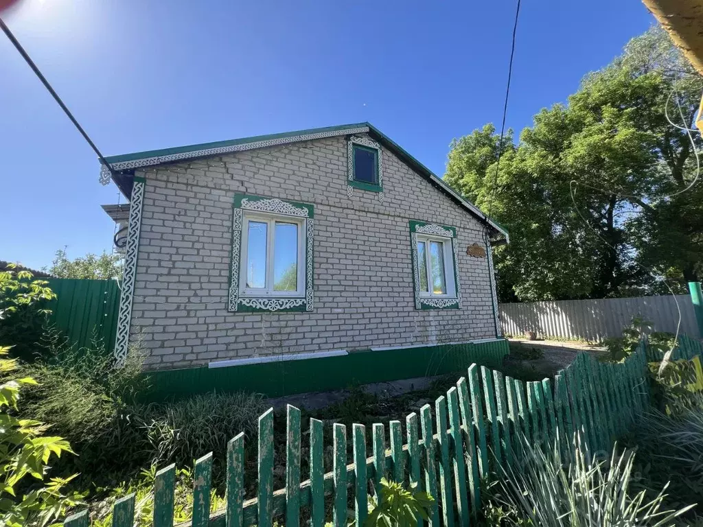 Дом в Самарская область, Большая Дергуновка с/пос, с. Большая ... - Фото 1