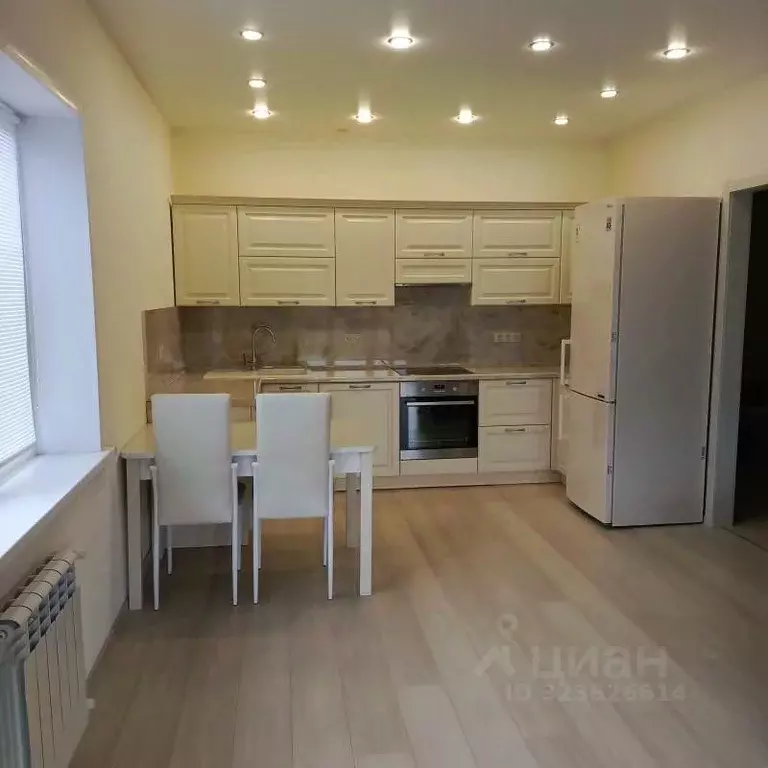 Дом в Самарская область, Ставропольский район, с. Подстепки Изумрудная ... - Фото 1