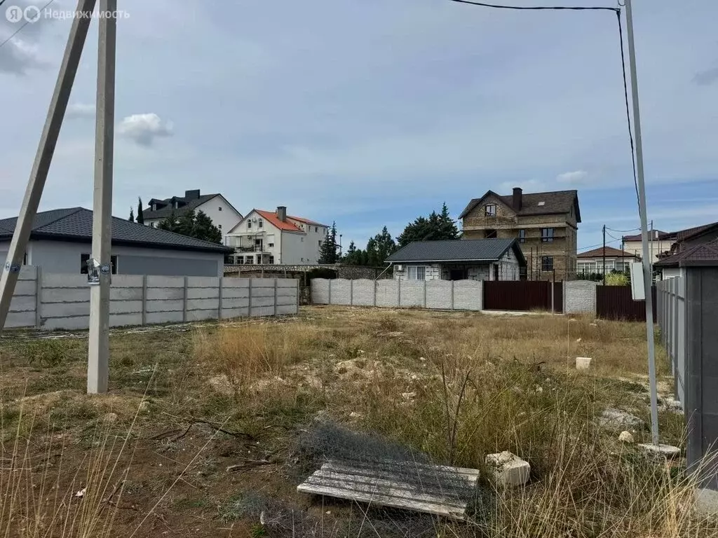 Участок в Севастополь, улица Связистов (4.5 м) - Фото 1
