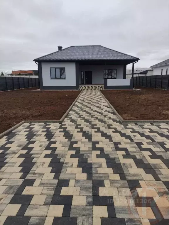 Дом в Крым, Сакский район, с. Уютное ул. Большая Морская, 3 (156 м) - Фото 1