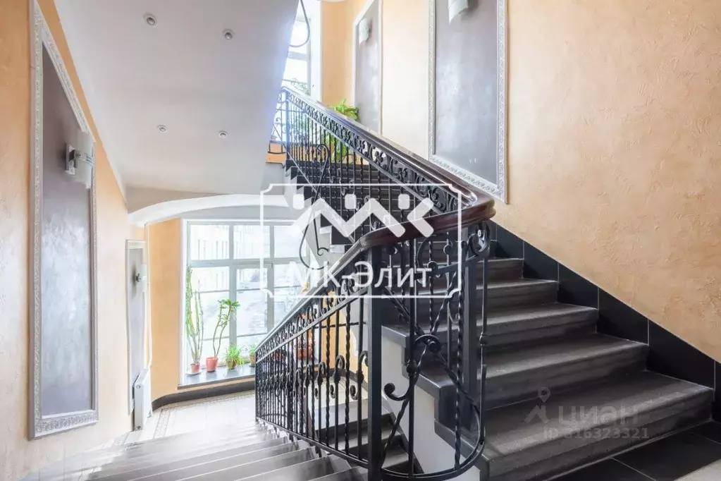 Офис в Санкт-Петербург просп. Бакунина, 29 (416 м) - Фото 0