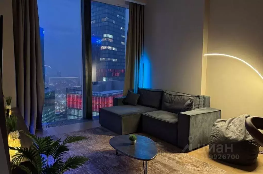 2-к кв. Москва 1-й Красногвардейский проезд, 22с1 (70.0 м) - Фото 0